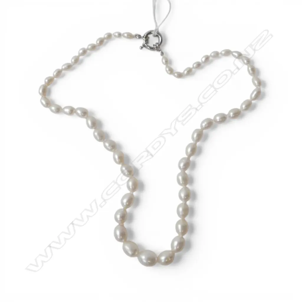 GRADUATED FRESHWATER PEARL NECKLACE L.460mm Image 1++