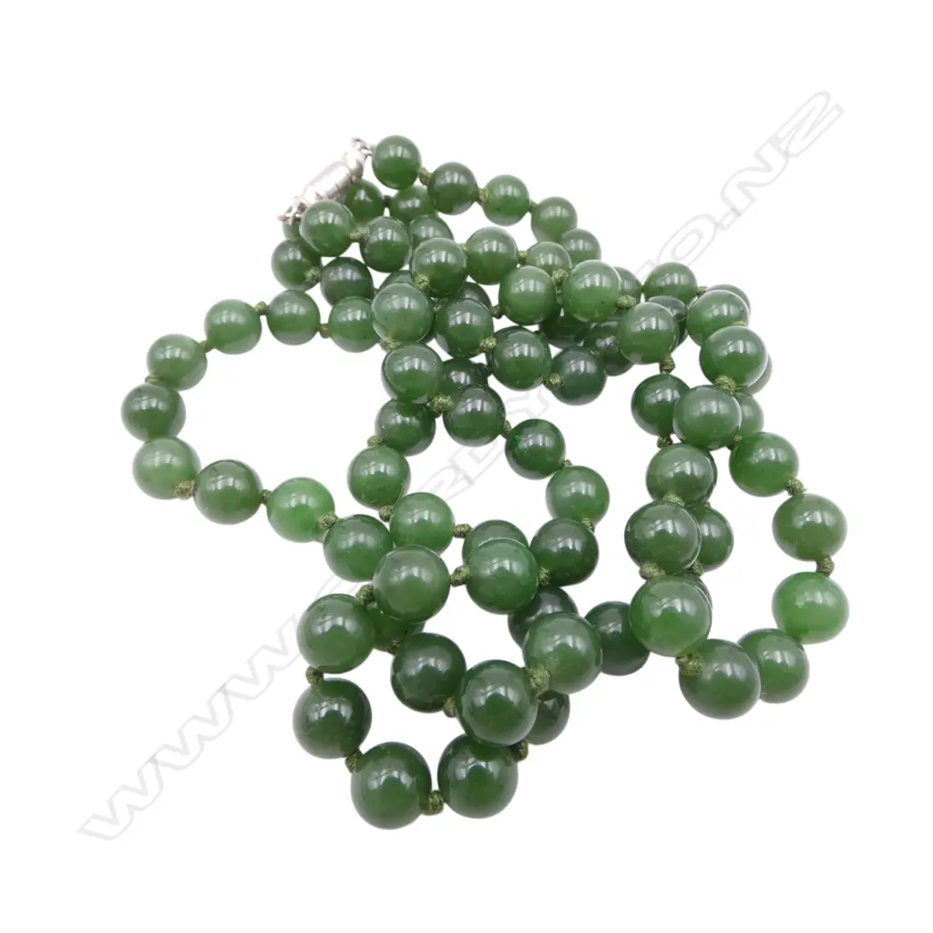 STRAND OF HAND KNOTTED GREEN JADE BEADS L400MM Image 1++