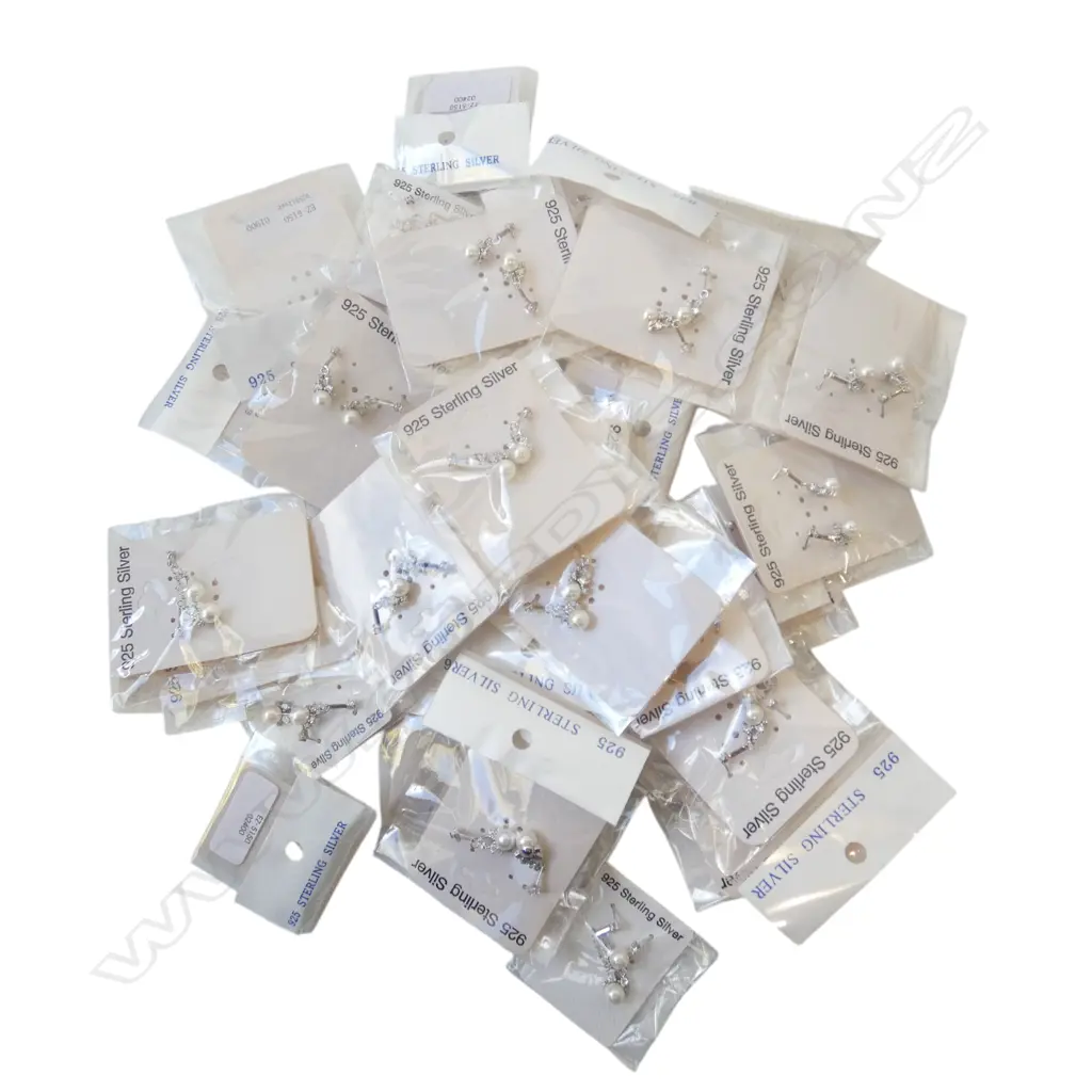 BAG of 32 pairs of SILVER & gem & pearl set EARRINGS new old stock Image 1++