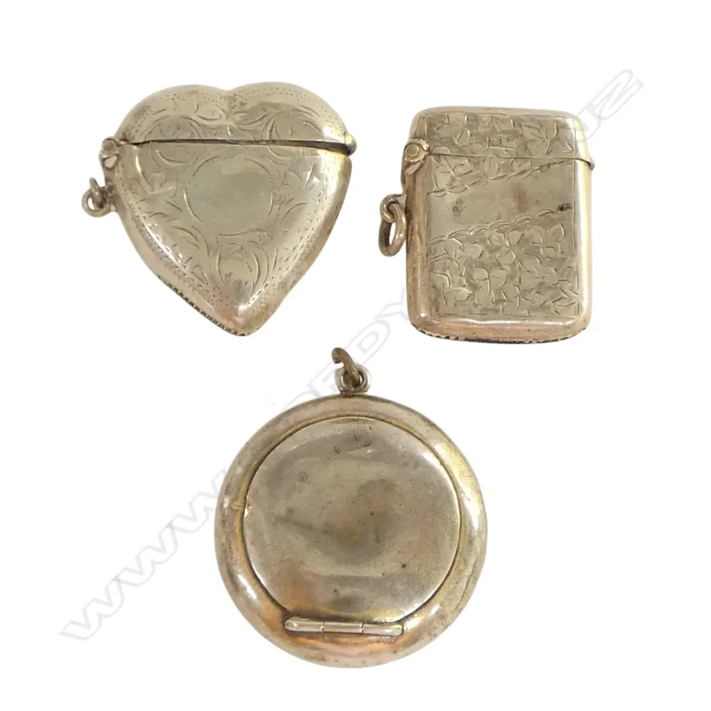 2 STG SILVER VESTAS + CONTAINER 40gms Image 1++