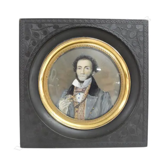 MINIATURE PORTRAIT OF A GENTLEMAN 60mm dia