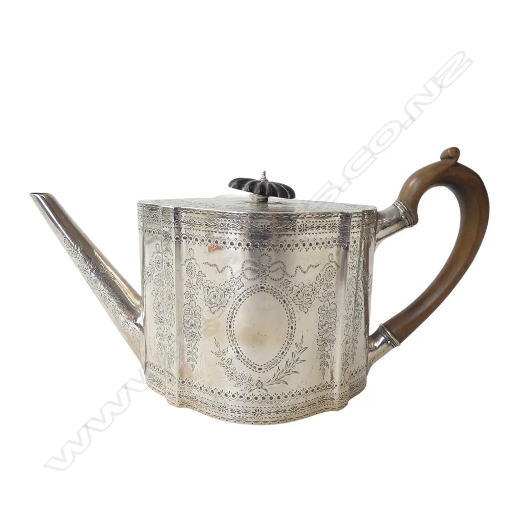 London 1868 SILVER TEAPOT flat bottom elegantly engraved (Barnard & Sons Ltd) 446gms Image 1++