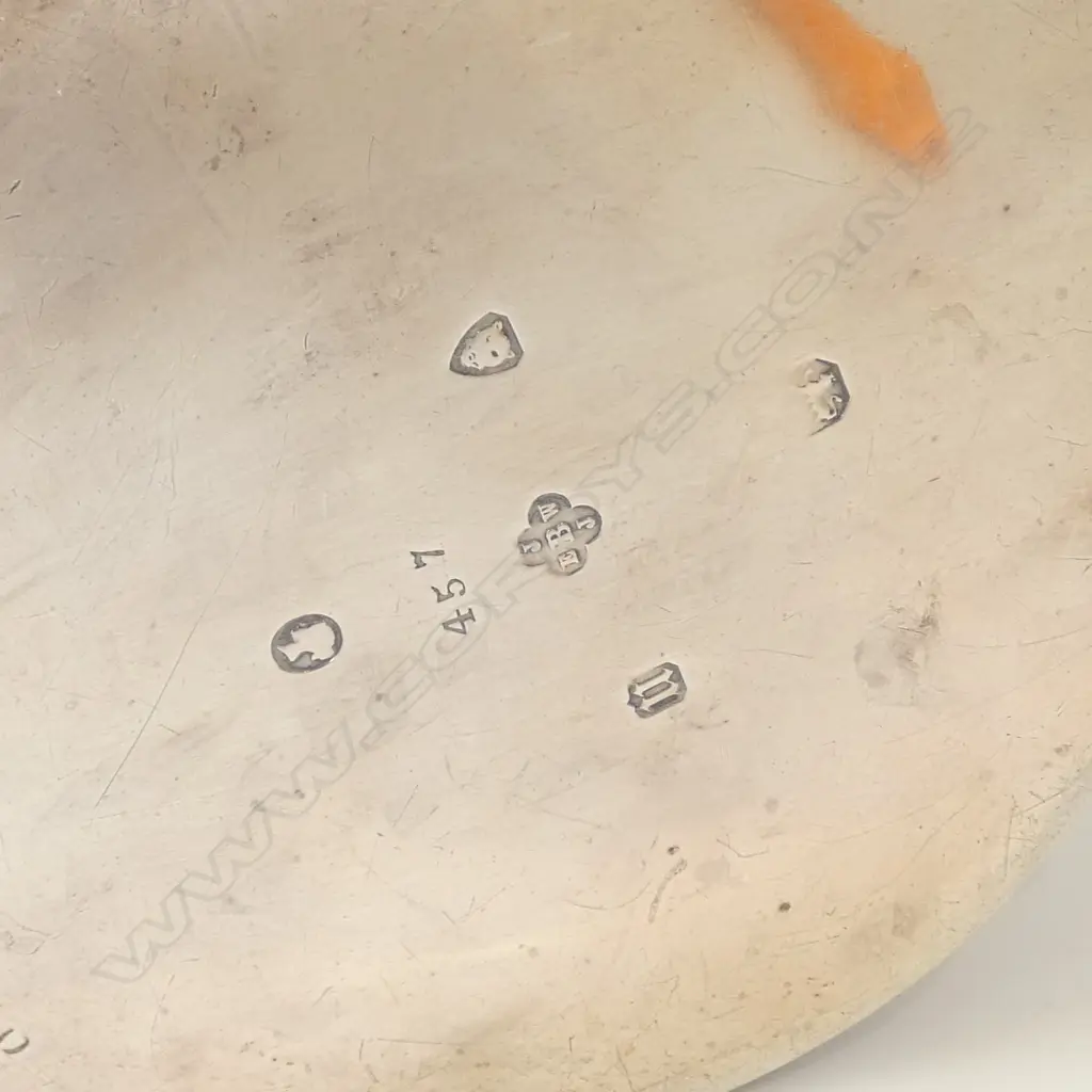 London 1868 SILVER TEAPOT flat bottom elegantly engraved (Barnard & Sons Ltd) 446gms Image 1++