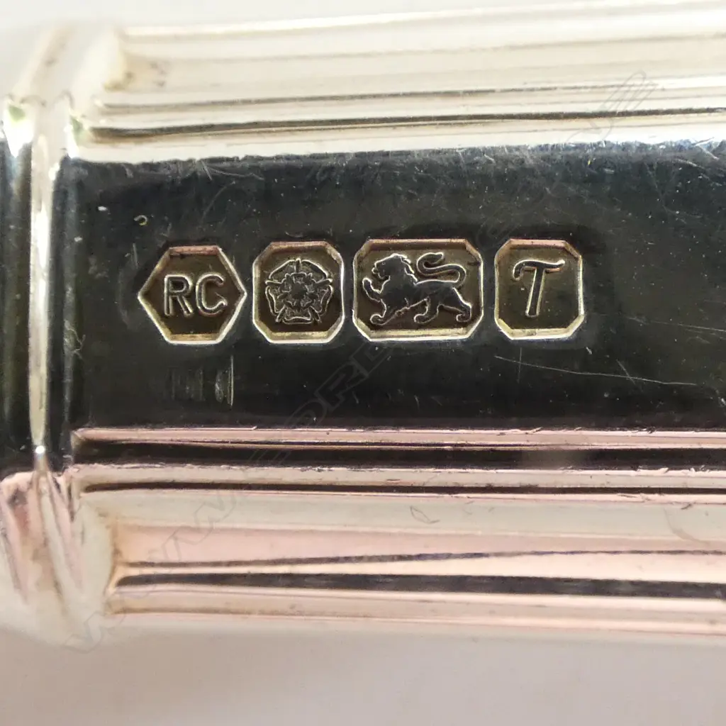 3 PCE CARVING SET, STG SILVER HANDLES, CARRS OF SHEFFIELD LTD L.370mm Image 1++