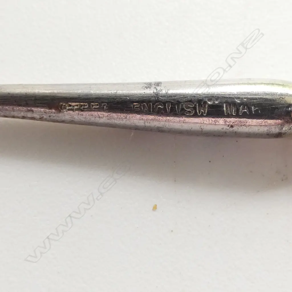 2 STG SILVER HANDLED SEWING TOOLS 19gms TW Image 1++