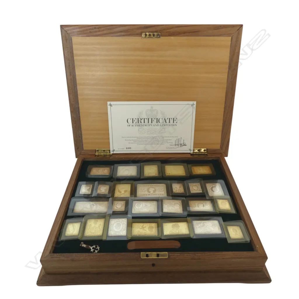 BOXED STG SILVER REPLICA 25 COIN SET 'THE STAMPS OF ROYALTY' 4466/10000 482gms Image 1++