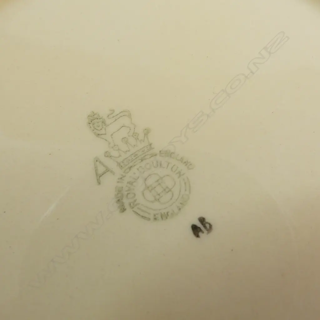 4 ROYAL DOULTON CHARACTER JUGS; 'ARRIET, AULD MAC & 2 OTHER H.160mm Image 1++