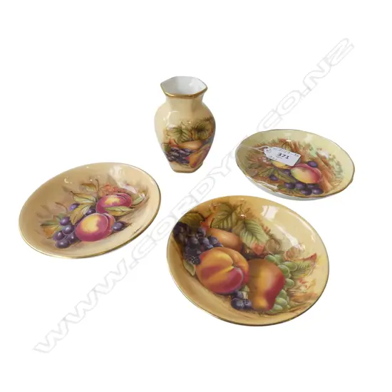4 PCS AYNSLEY ORCHARD GOLD, 3 PIN DISHES & SML VASE, H.80mm