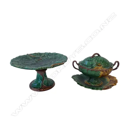 2 PCES OF VINTAGE MAJOLICA soup tureen & comport (fault) H.140mm