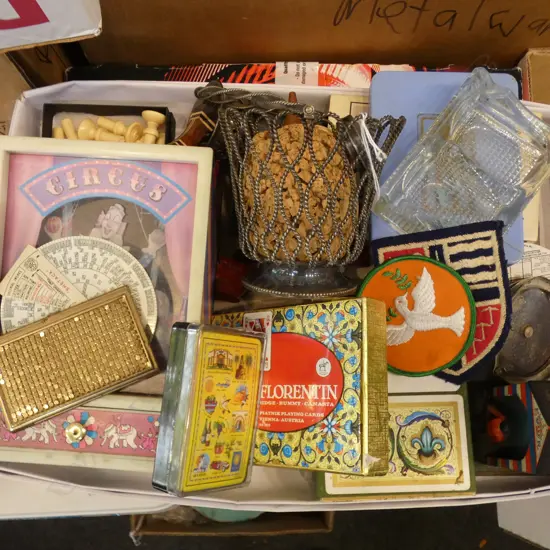 BOX OF COLLECTABLE SMALLS: games + toys + s/plate etc