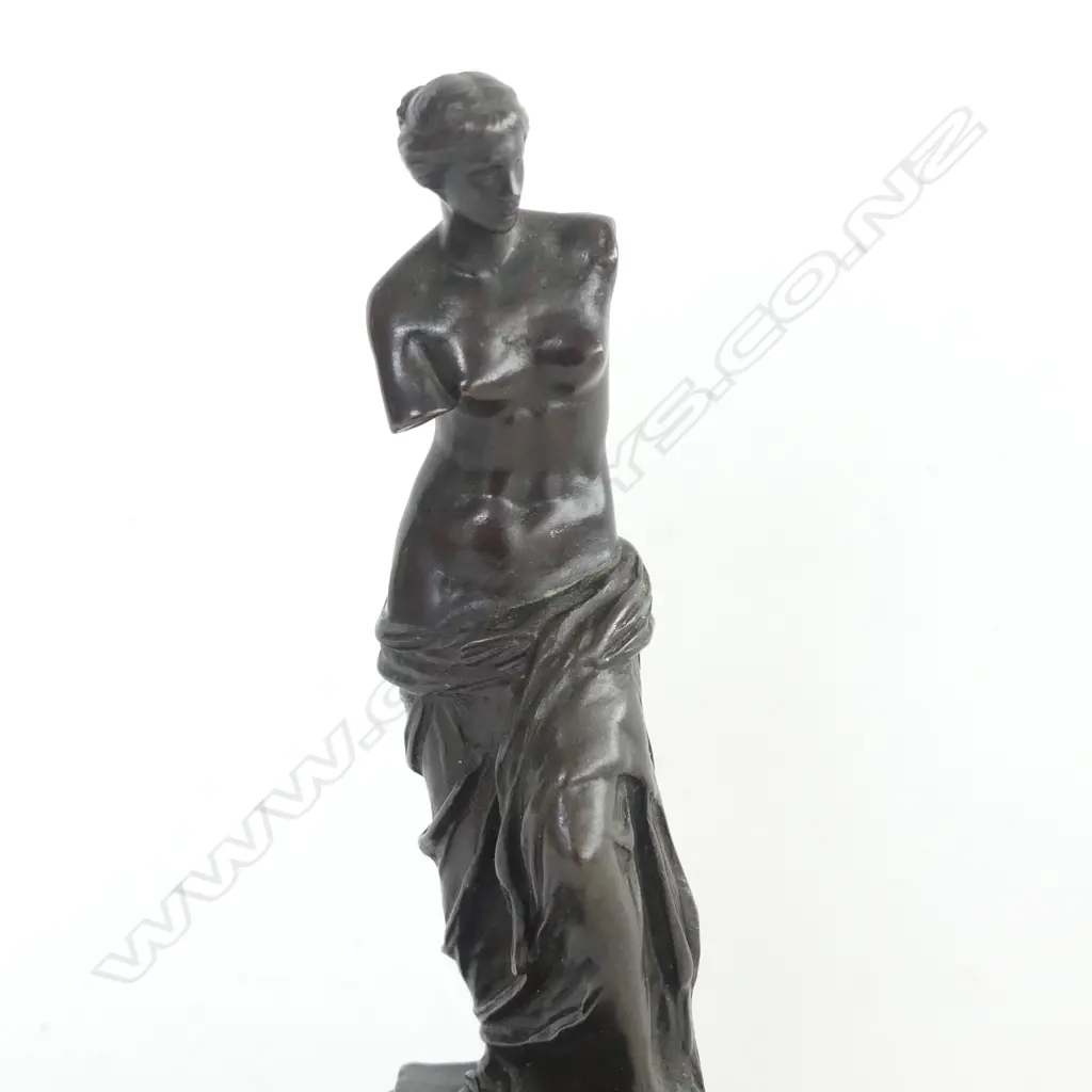 BRONZE VENUS DE MILO, F. BARBEDIENNE, PARIS  H.200mm Image 1++