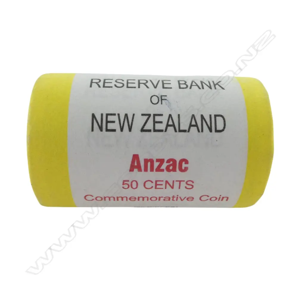 2015 NZ RESERVE BANK COMMERRATIVE ANZAC 50C 20PC COIN ROLL Image 1++