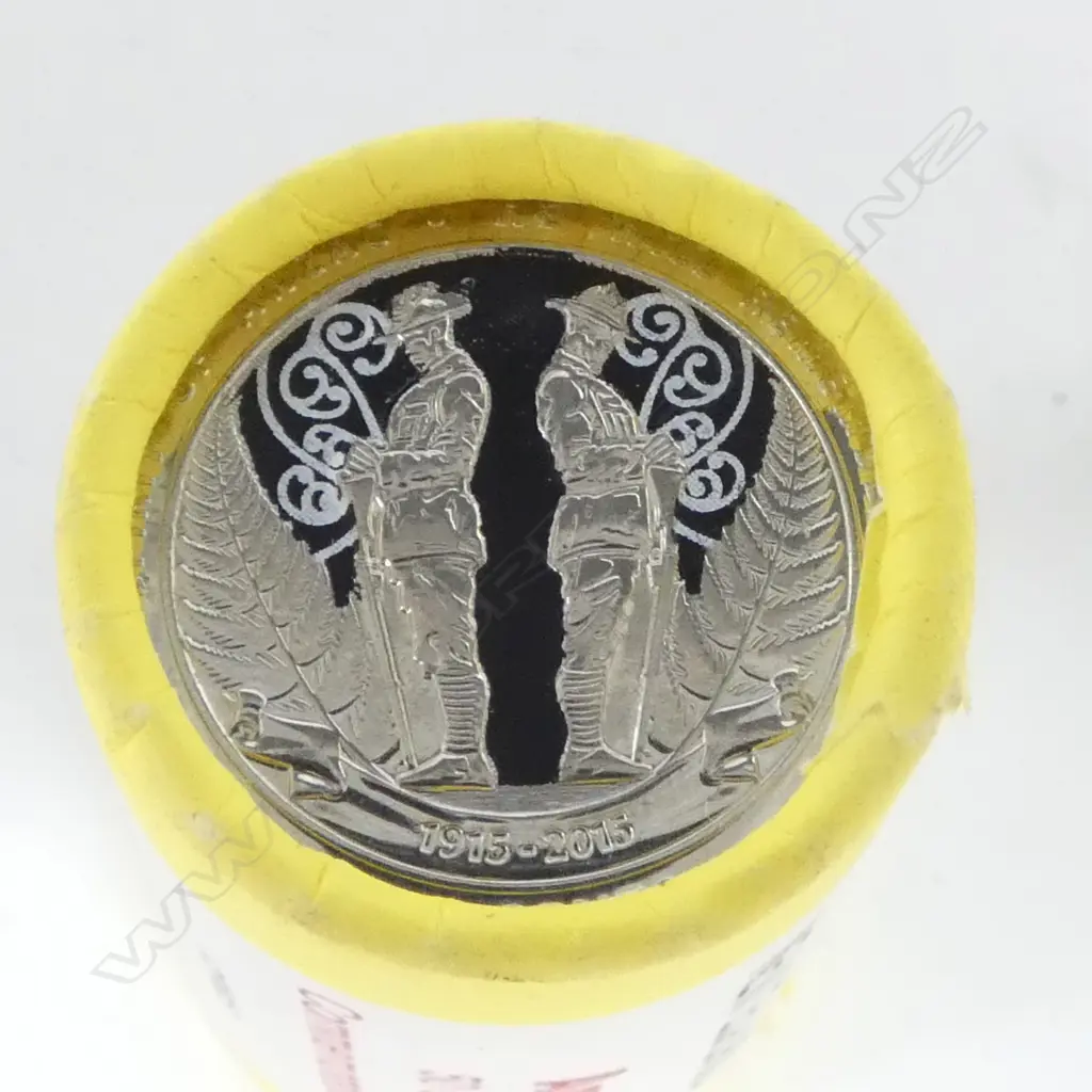 2015 NZ RESERVE BANK COMMERRATIVE ANZAC 50C 20PC COIN ROLL Image 1++