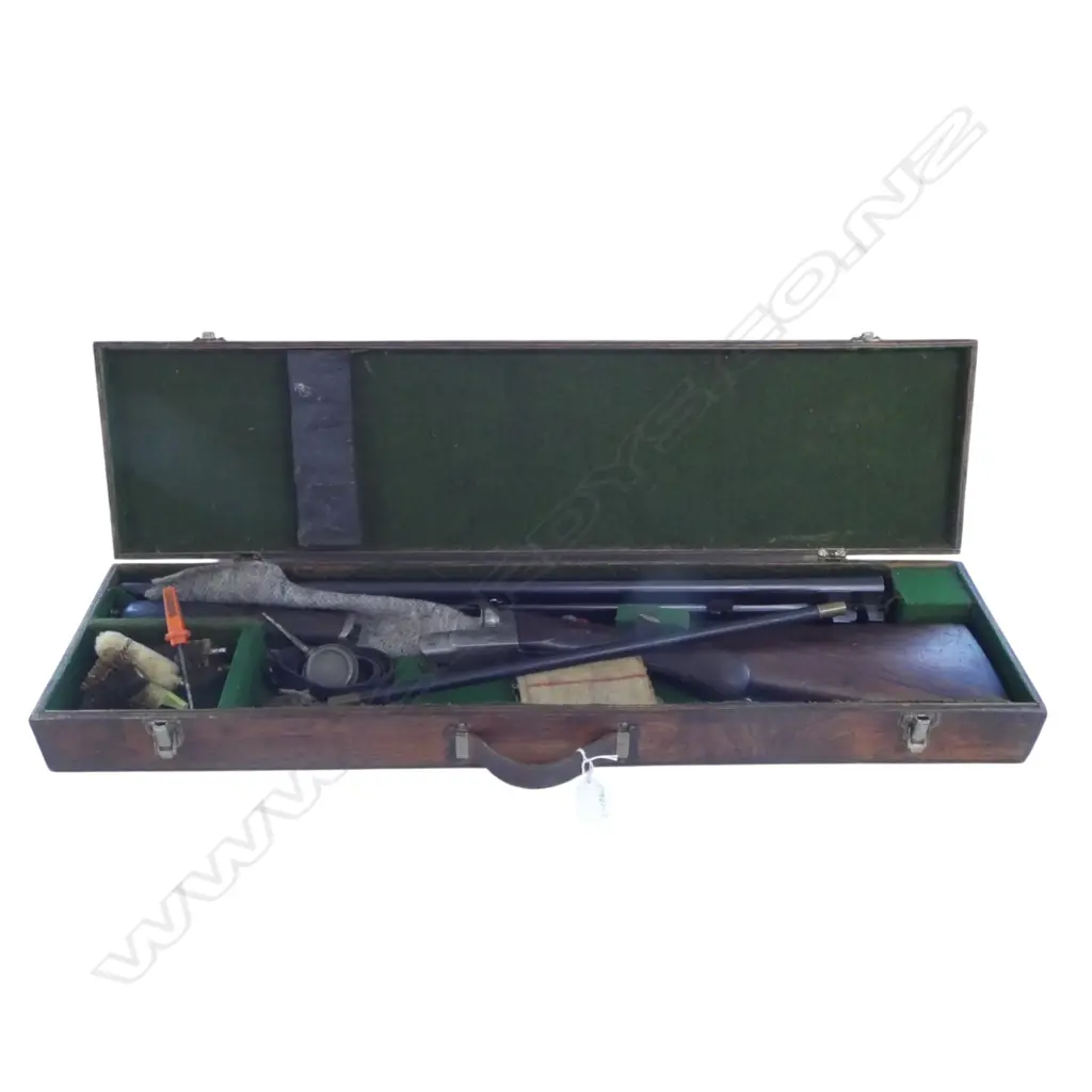 Early/mid 20thC cased Verney-Carron 12g dble barrel SHOTGUN walnut stock. With cleaning gear etc. licence required Image 1++