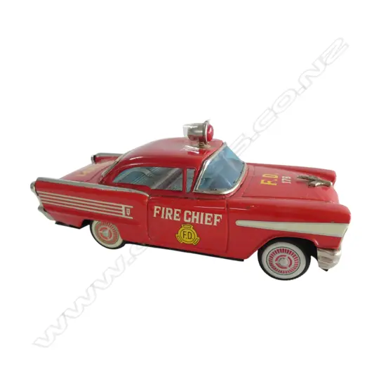 TIN PLATE WIND UP FIRE DEPT. 179 FIRE CHIEF TOY CAR L.215mm