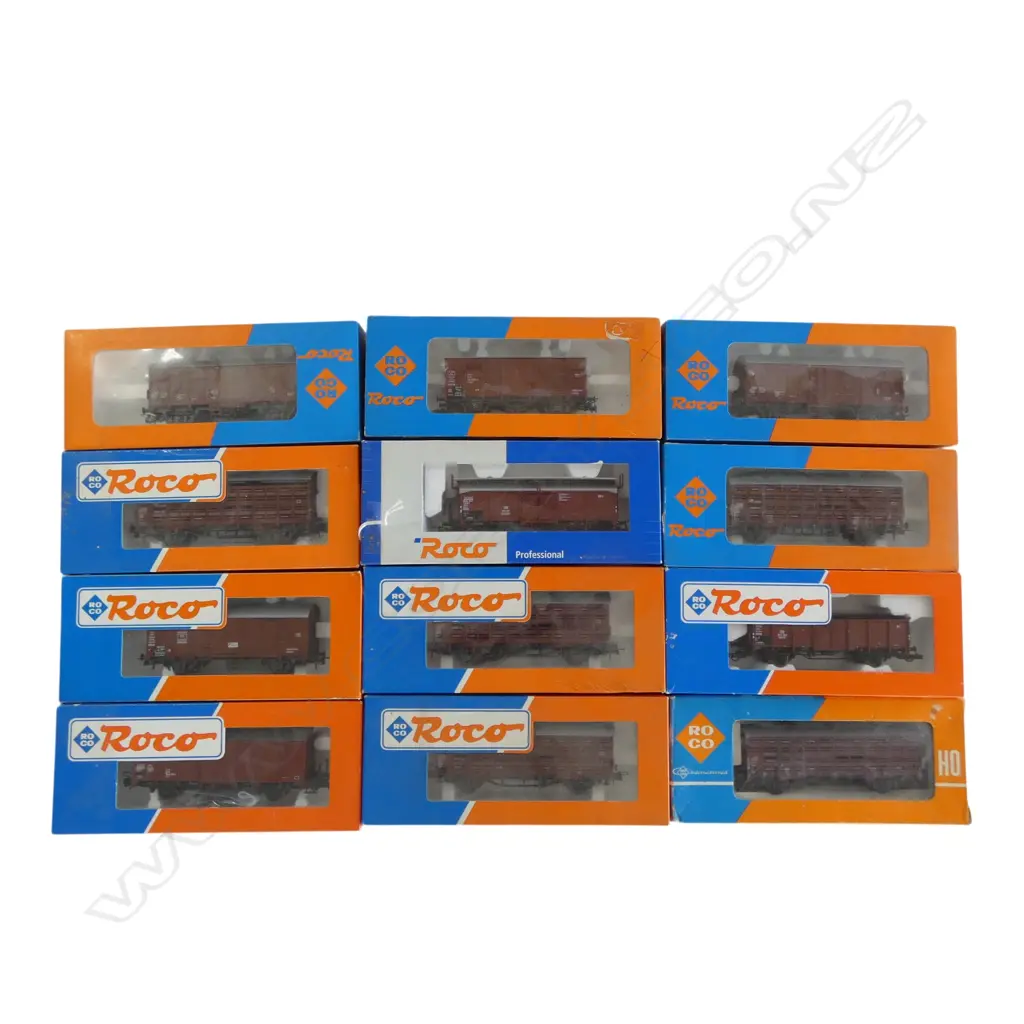 12 BOXED ROCO HO DB WAGONS ... Image 1++
