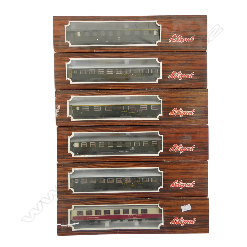 6 BOXED LILIPUT COACHES 2x 88250 896 287 88054 88150 Image 1++