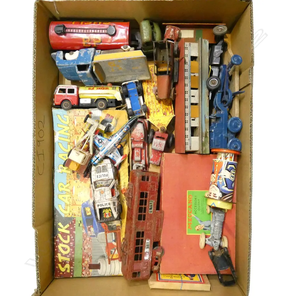 ASST. TIN PLATE CARS Incl. MECCANO etc Image 1++