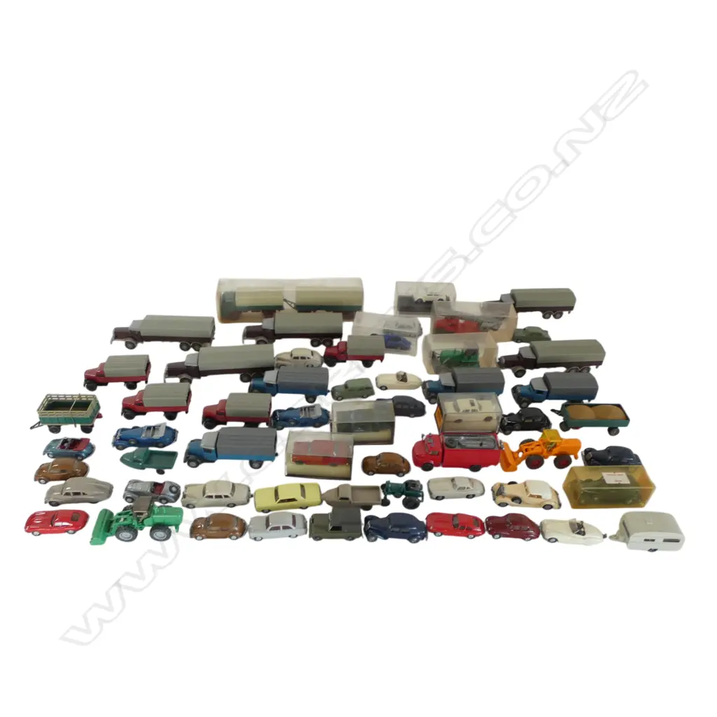 ASST. MINIATURE MODEL VEHICLES MOSTLY VIKING WAKE Image 1++