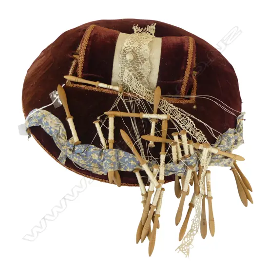 LACE MAKING TOOL WITH ATTACHED BOBBINS