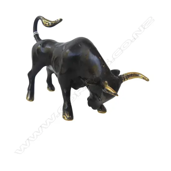 BRASS BULL ORNAMENT L.160mm