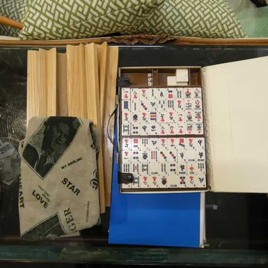 CASED MAH JONG SET, 4 WOODEN TILE BOARDS IN CARRY BAG