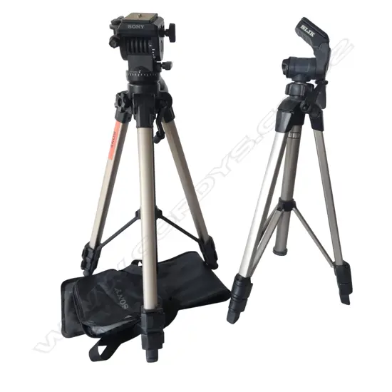 2 TRIPODS; SONY VCT-87ORM / SILK U800
