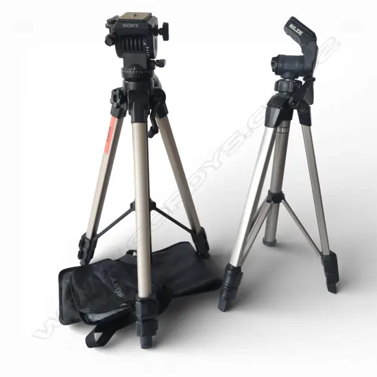 2 TRIPODS; SONY VCT-87ORM / SILK U800