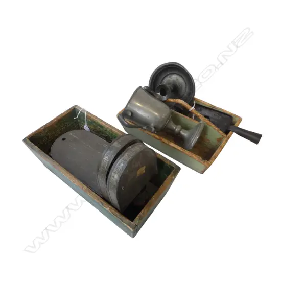 ASST. COLLECTIBLES Incl. SPICE BOX, PEWTER etc L.285mm