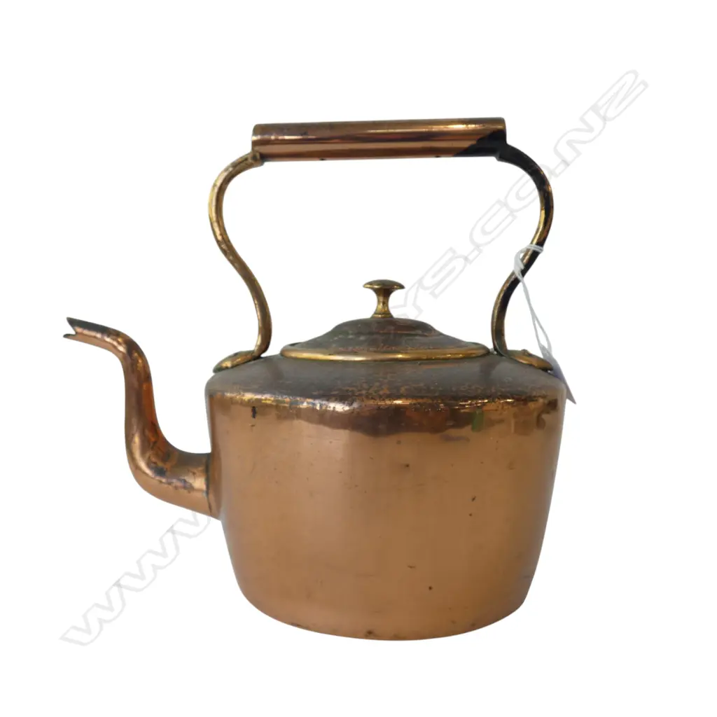 VICTORIAN COPPER KETTLE, H,275MM, L.290MM Image 1++