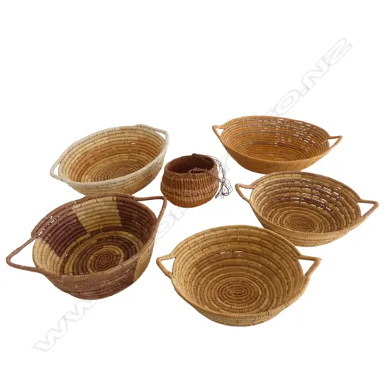 6 WOVEN BASKETS W.330mm 