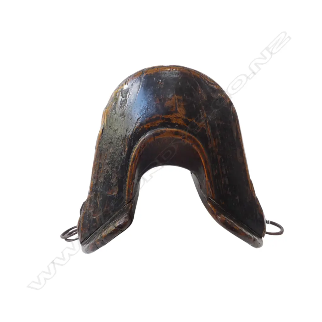 ANTIQUE WOODEN ORIENTAL SADDLE L.470mm Image 1++