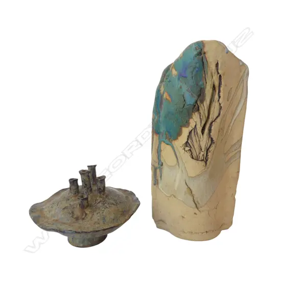 2 PCES STUDIO POTTERY H.350mm