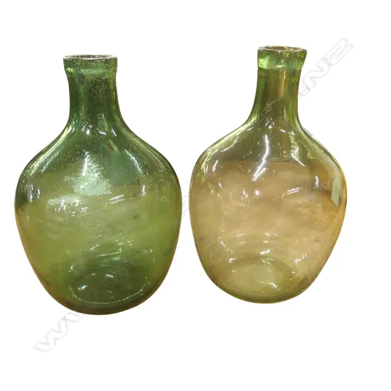 PR GREEN GLASS FLASKS no stopper H.300mm