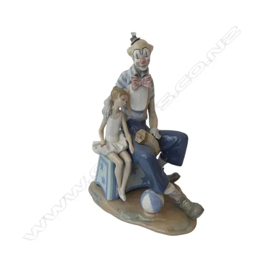 LLADRO FIGURE GROUP CLOWN repair H,330mm