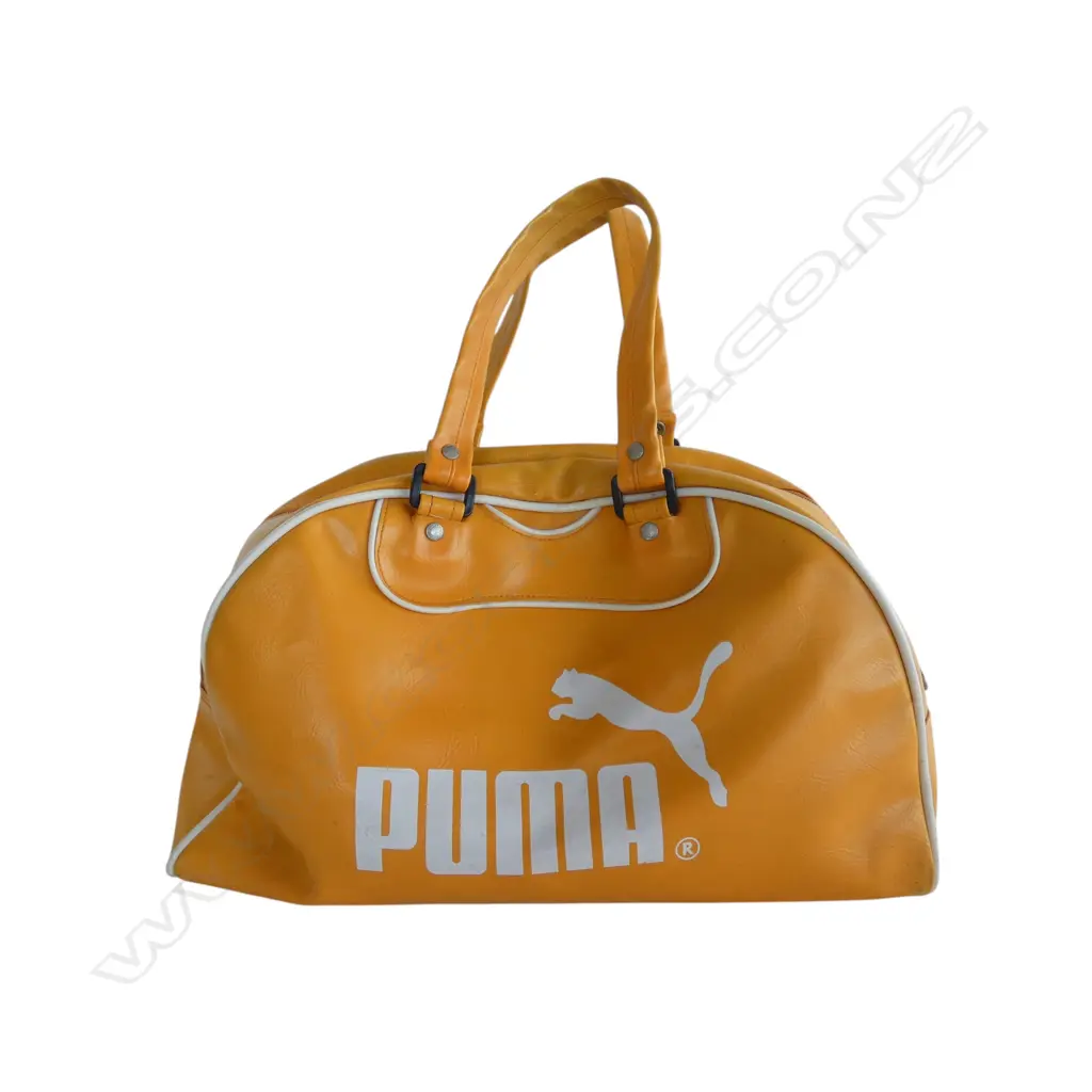 RETRO ORANGE PUMA BAG Image 1++