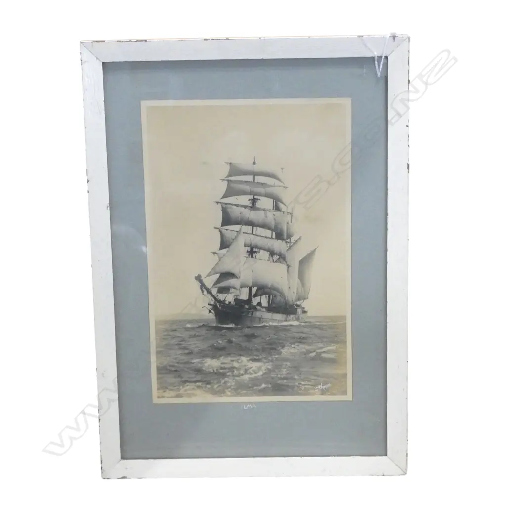 PHOTOGRAPHIC PRINT OF THE ILMA by JAMES HUTCHINGS KINNEAR 295x195mm Image 1++