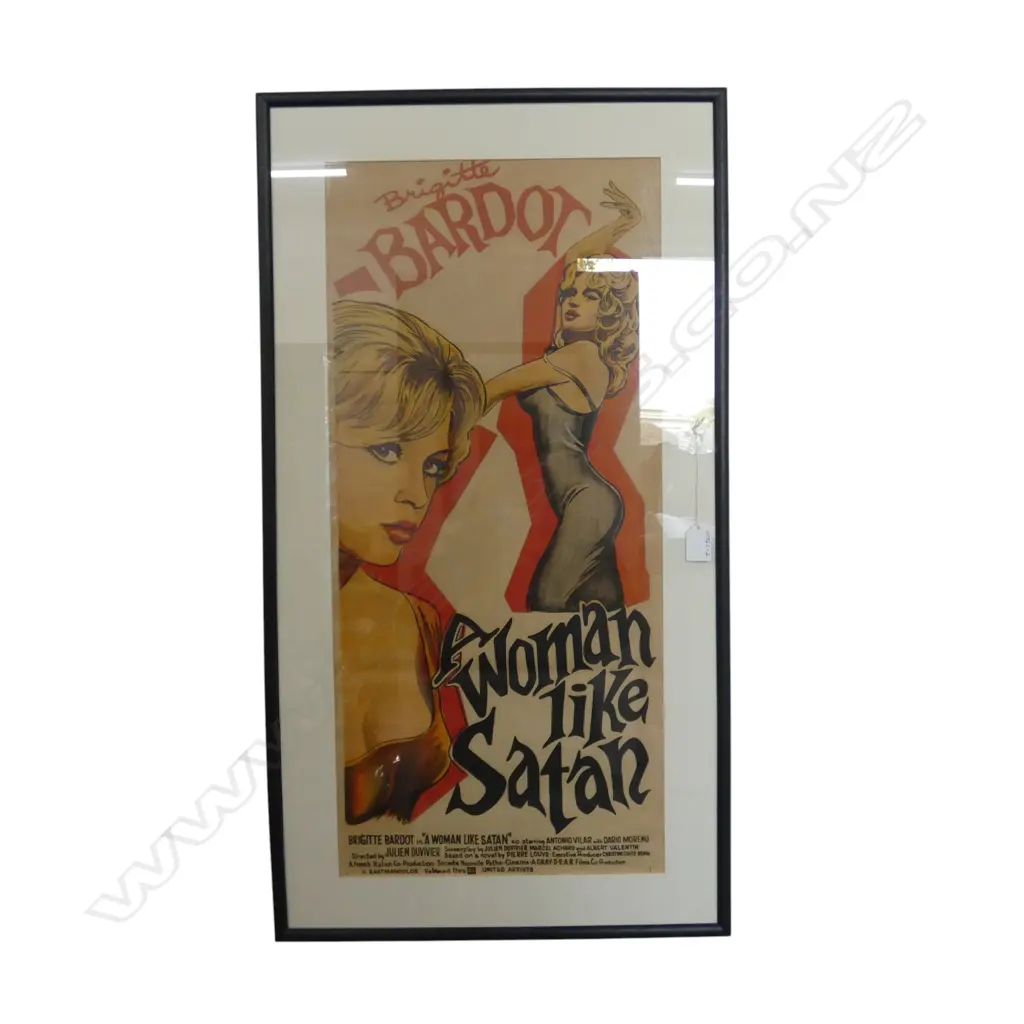 FRAMED VINTAGE MOVIE POSTER 'BRIGITTE BARDOT in A WOMAN LIKE SATAN', 700 x 320mm Image 1++