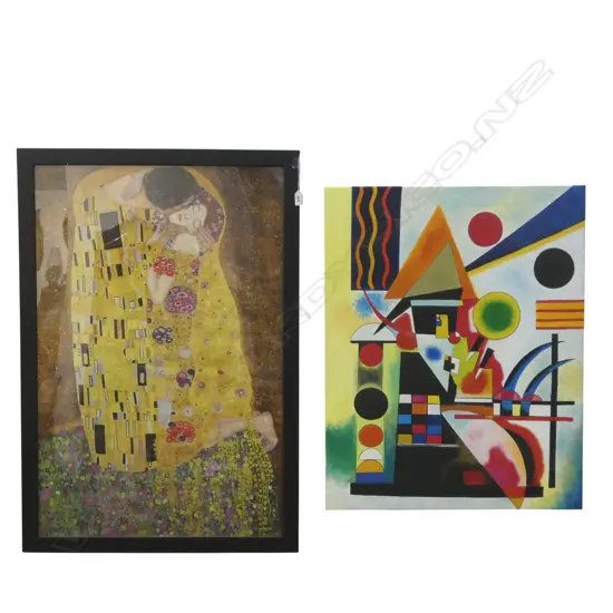 KLIMT 'THE KISS' PRINT 905x600mm + ABSTRACT ACYLIC ON CANVAS 790x630mm