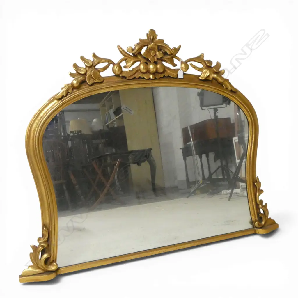 GILT FRAMED MIRROR Image 1++