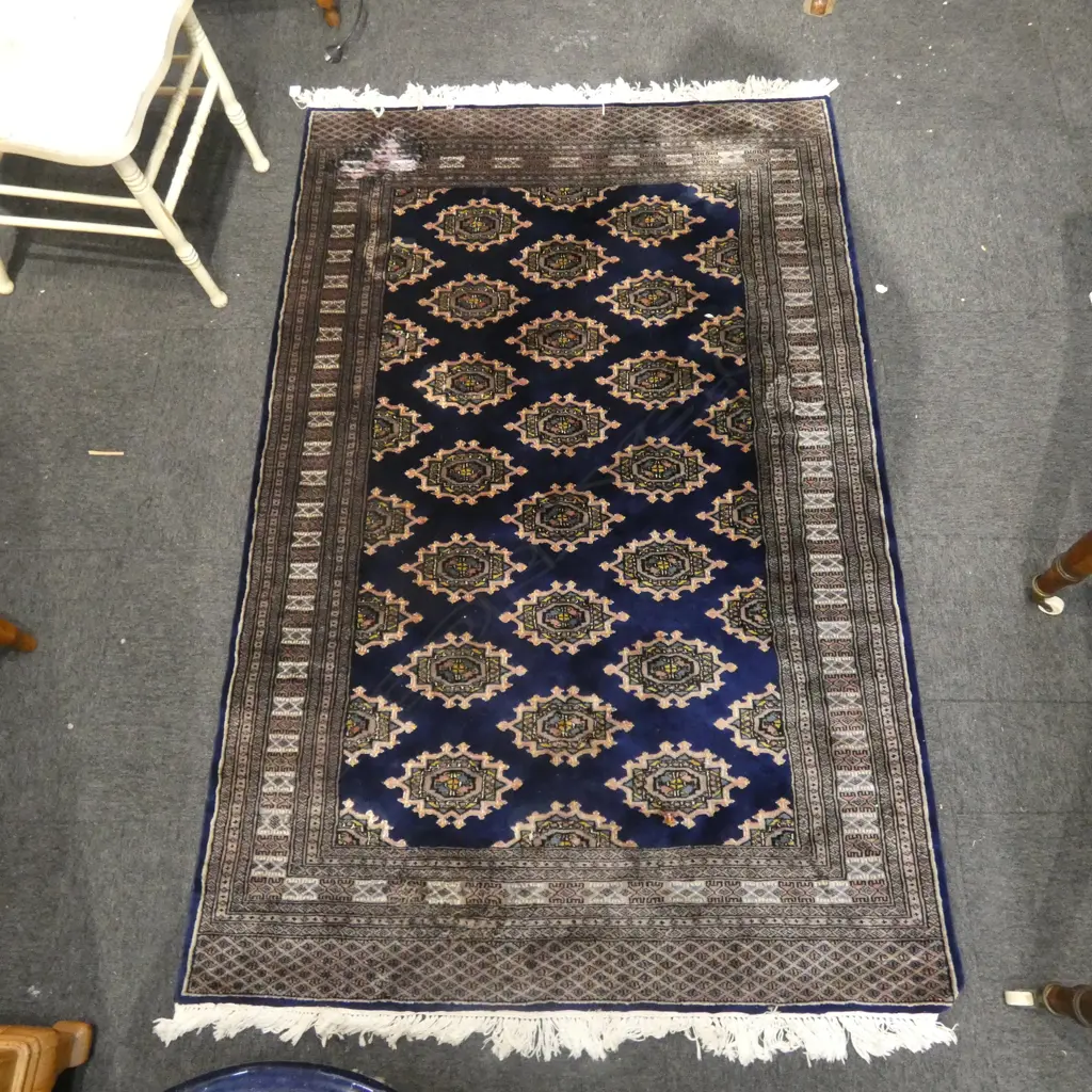 PAKISTAN BOKHARA, HAND KNOTTED WOOL PILE, FAULTS 1900x1240mm Image 1++