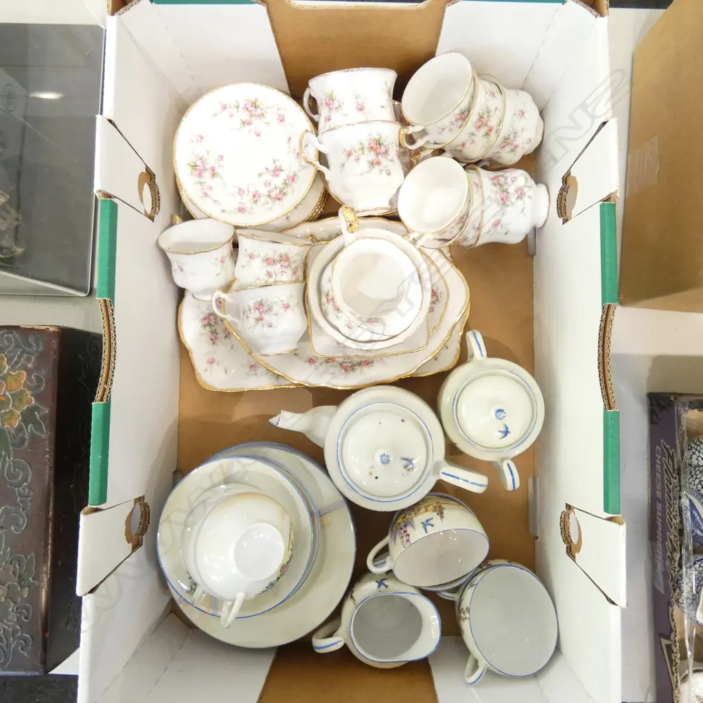 2 VINTAGE TEASETS, PARAGON CHINA & JAPANESE CHINA Image 1++