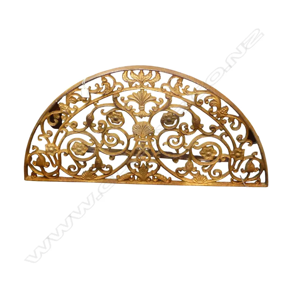GOLD METAL DEMILUNE DOOR MAT 870x435mm Image 1++