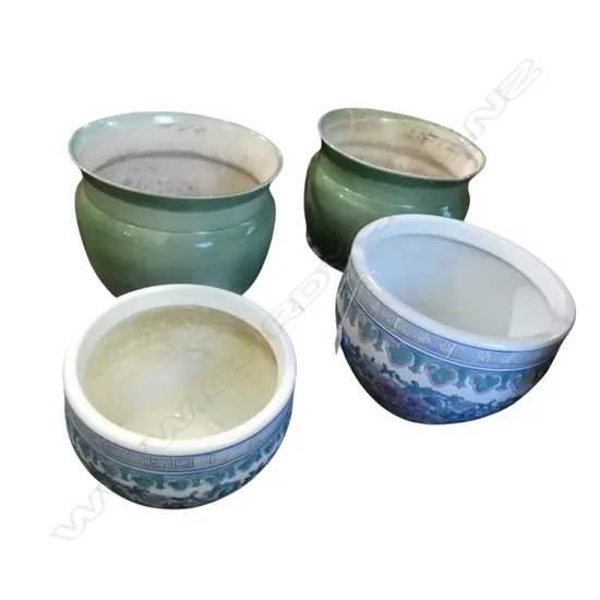 4 GARDEN POTS H.180mm + 1 SAUCER