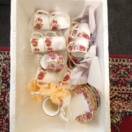 ROYAL ALBERT OLD ENGLISH ROSES; COFFEE POT, 8 MUGS, SUGAR/MILK, 2 SML BOWLS, 8 SIDE PLATES