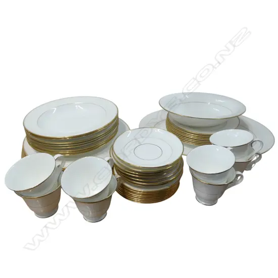 ASST WATERFORD 'LISMORE' CHINA 