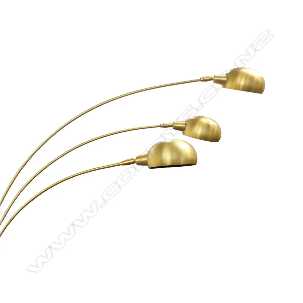 3 LIGHTS BRASS FLOOR LAMP, WORKING, 2240MM Image 1++