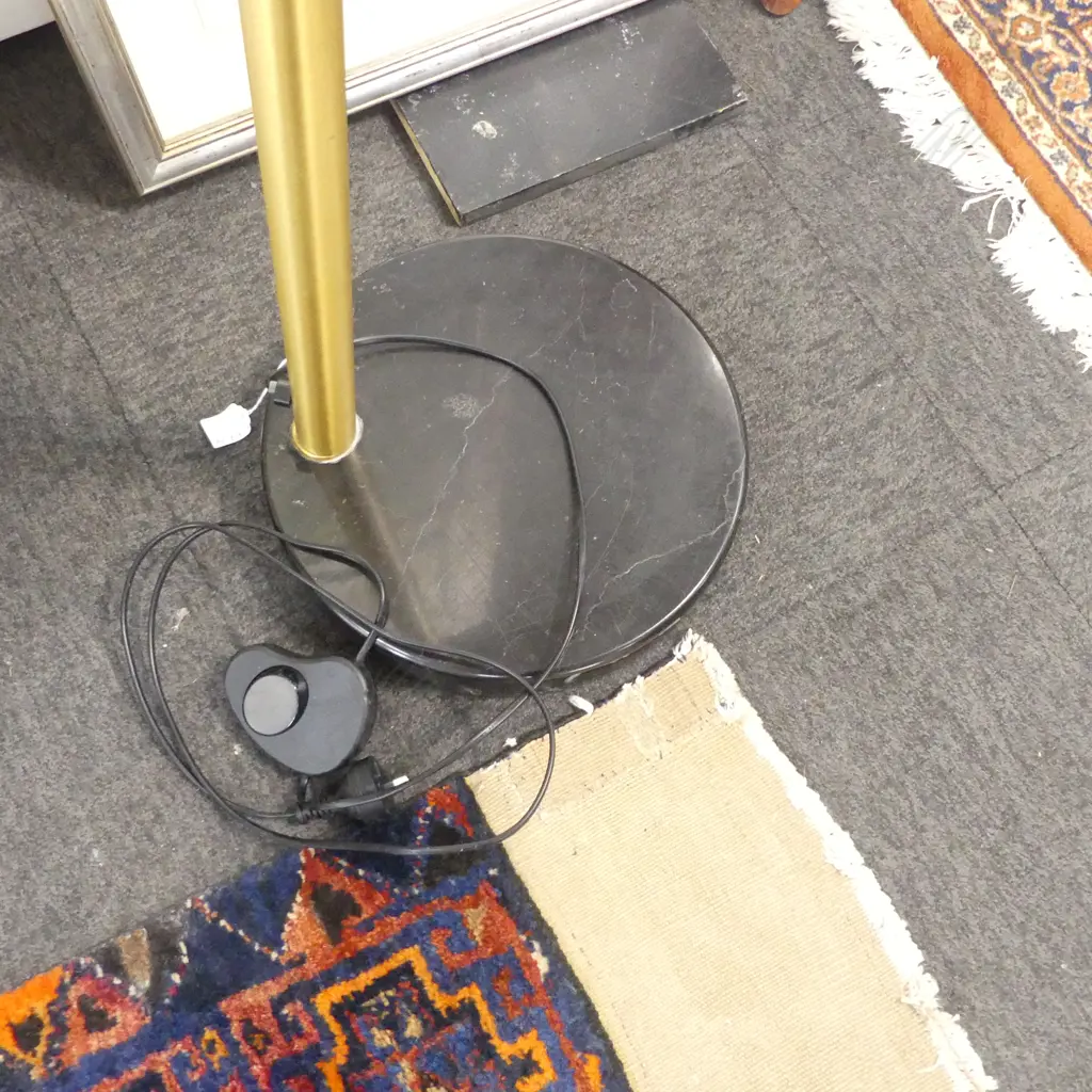 3 LIGHTS BRASS FLOOR LAMP, WORKING, 2240MM Image 1++