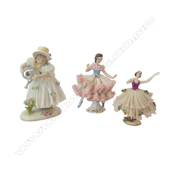 3 GERMAN CHINA LACE FIGURINES H.50mm