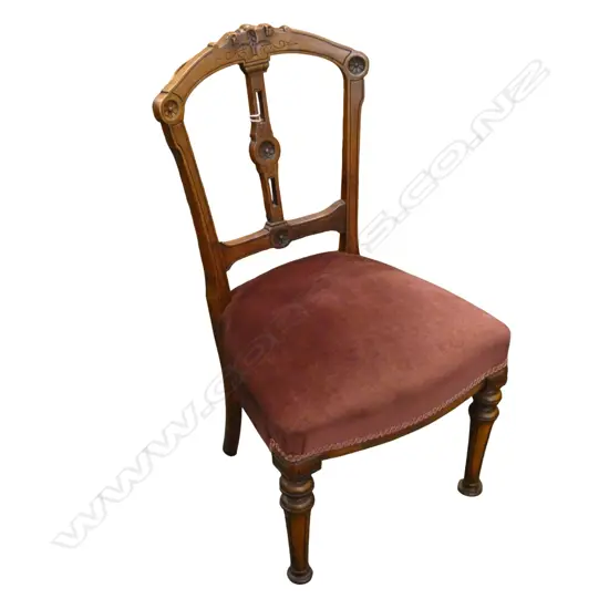 VICTORIAN BEDROOM CHAIR